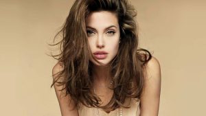Angelina Jolie Screensaver